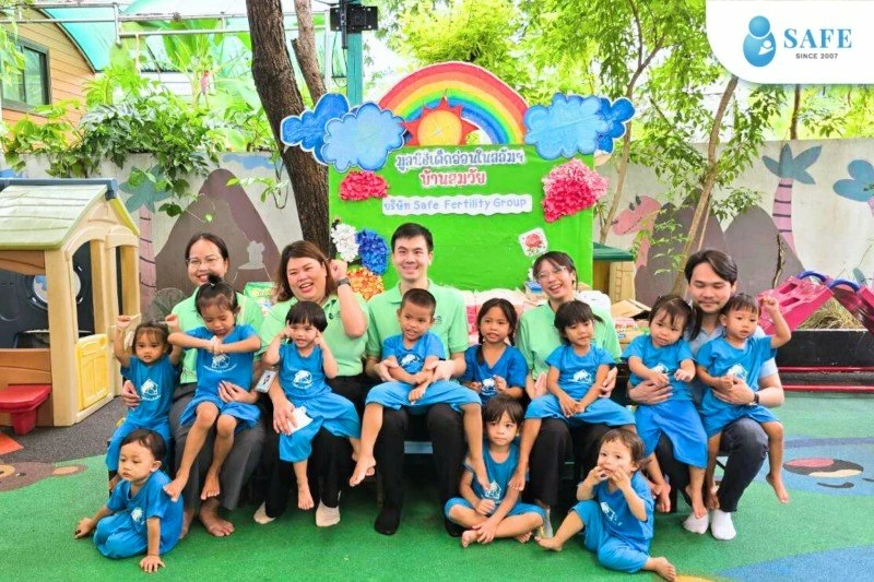 SAFE Fertility Group PCL. ร่วมกับ NGG Thailand และ The Fountain Wellness Clinic จัดกิจกรรม CSR เลี้ยงอาหารกลางวันและมอบสิ่งของจำเป็นแก่เด็ก ๆ มูลนิธิเด็กอ่อนในสลัม คลองเตย