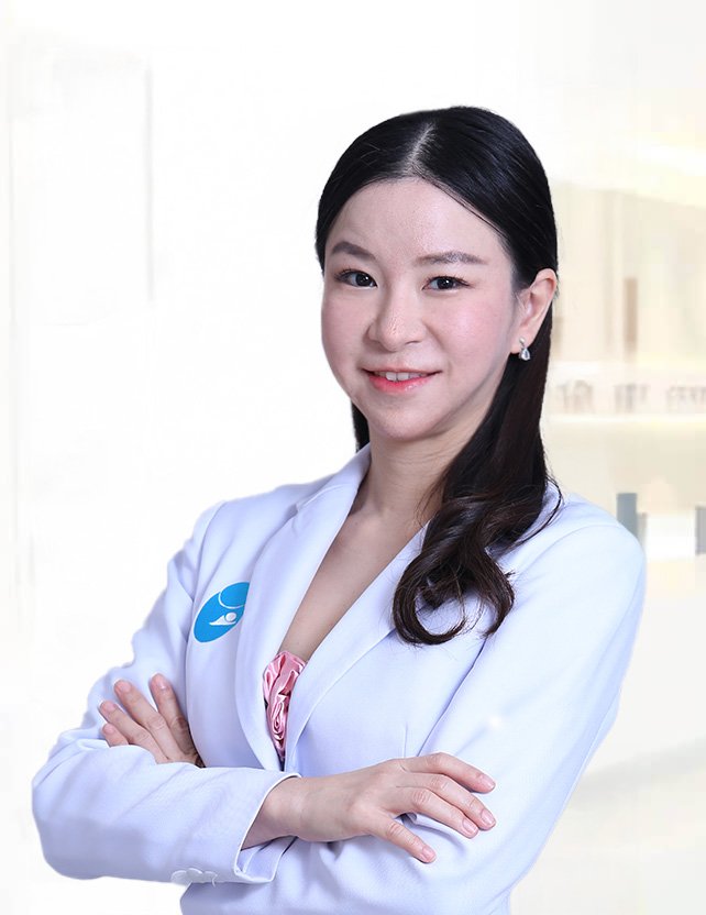 พญ. กมลรัตน์ มีโอภาสมงคล